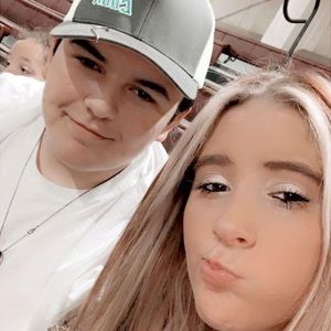 Meet your Posher, Aaron